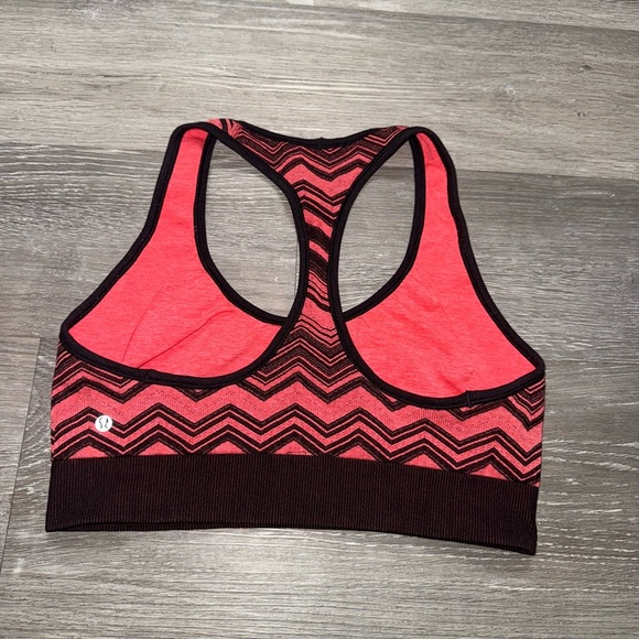 Lululemon Ebb & Flow Racerback Bra Reversible size 6 - Picture 8 of 13
